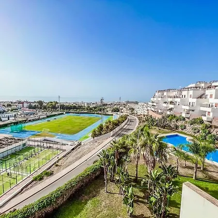 Lejlighed Penthouse In With Sea Views *