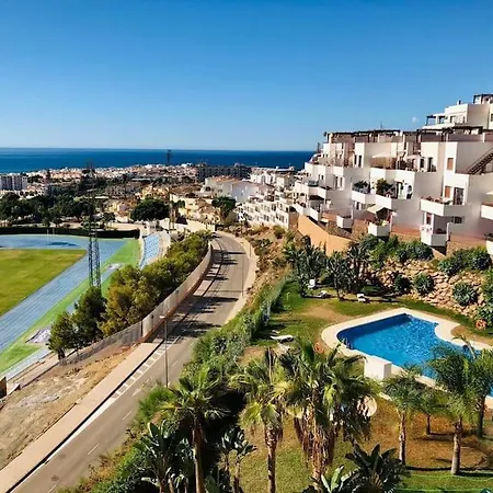 Penthouse In With Sea Views *