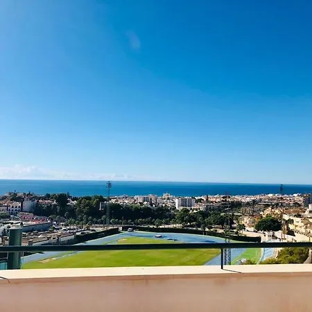 Penthouse In With Sea Views Daire