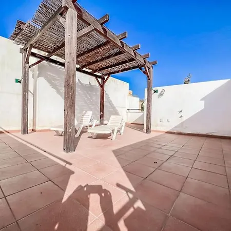 Penthouse In With Sea Views Daire Nerja